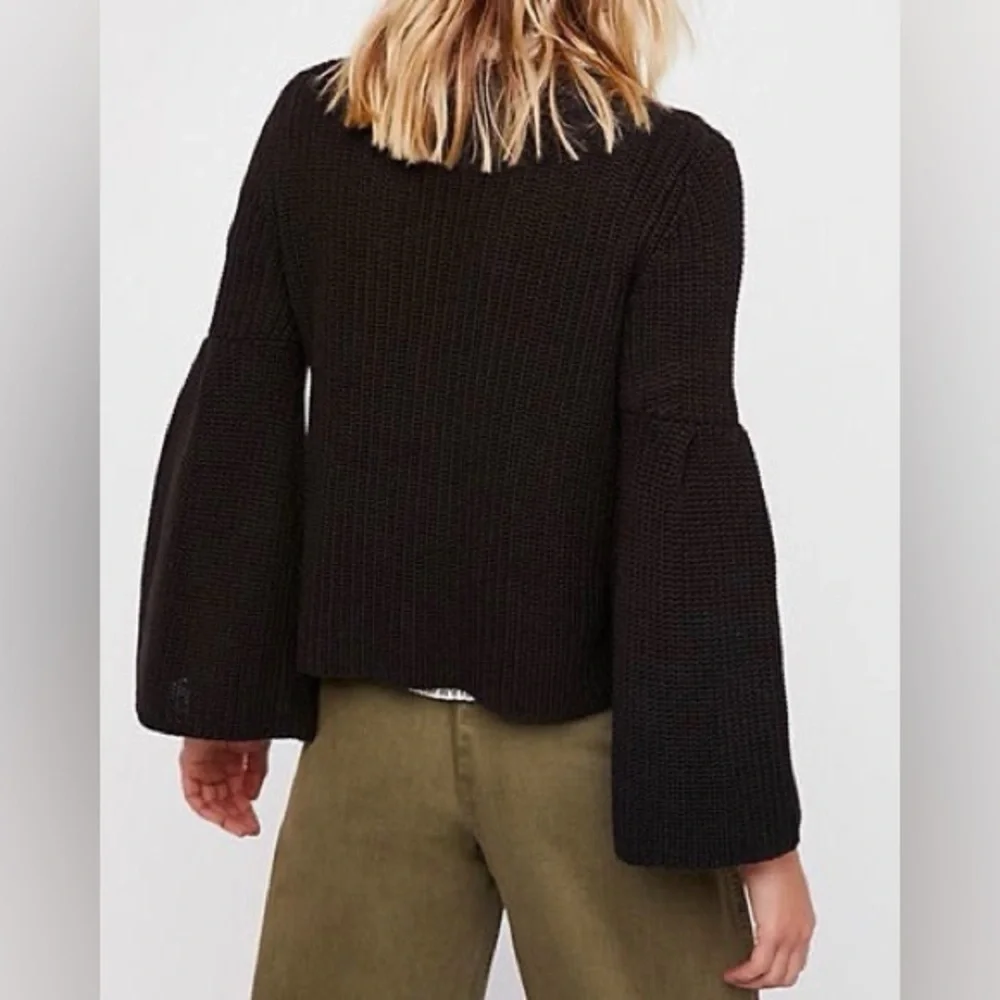 Free People Damsel‎ Flare Sleeve Cable Knit Black Pullover Sweater S